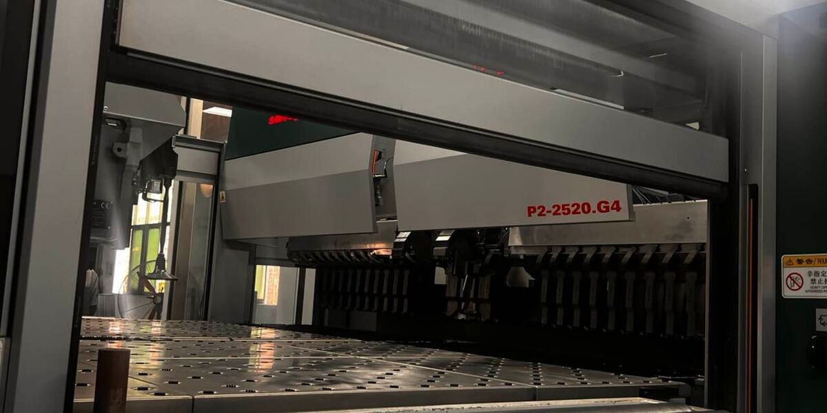 Guangzhou Cleanroom Construction Co., Ltd. สายการผลิตของผู้ผลิต