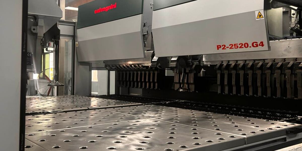 Guangzhou Cleanroom Construction Co., Ltd. สายการผลิตของผู้ผลิต